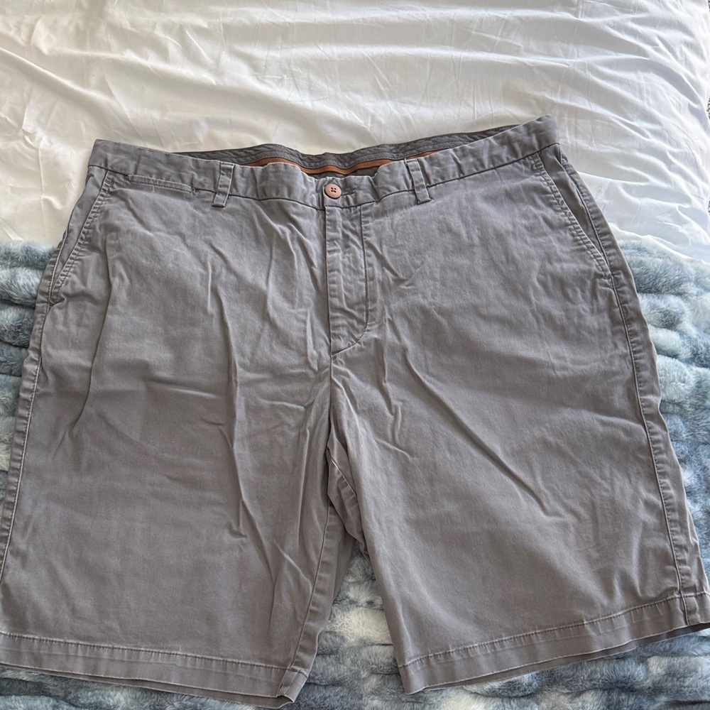 Tommy Bahama Light Gray Men's Shorts